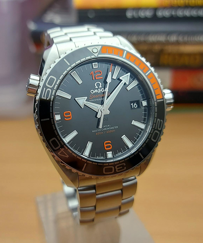 Omega Seamaster Planet Ocean 600M Co-Axial Wristwatch Ref. 215.30.44.21.01.002